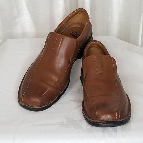Clarks Collection Men's Loafers (size 9.5M) - Picture 1 of 7